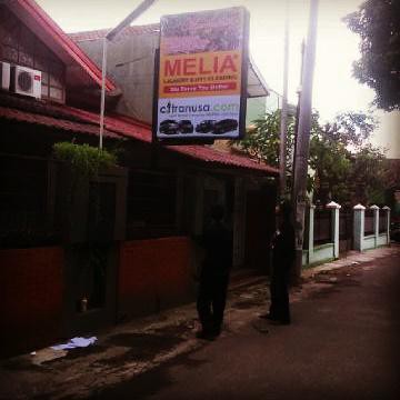 

neonbox baklite jogja nyaman