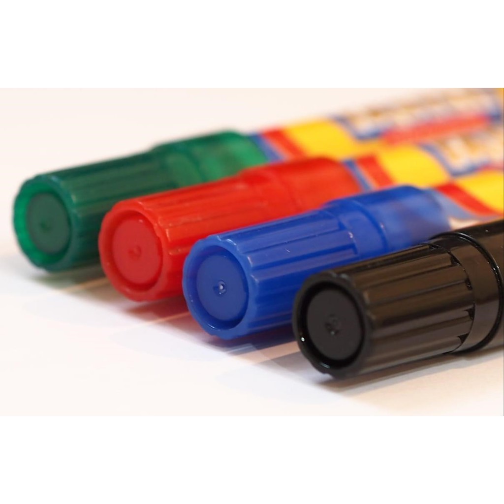 

Faster P70 Permanent Marker ini 12 pcs. 3 pcs black, 3 pcs blue, 3 pcs red and 3 pcs green