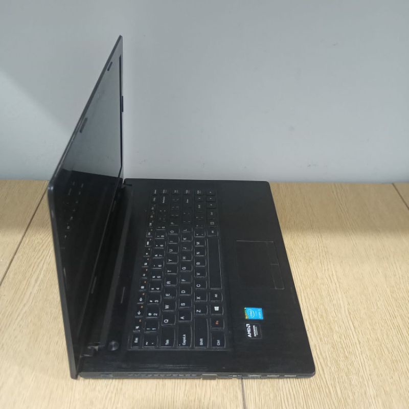 Laptop Lenovo G40-80 Cor i5-5200U Dualvga Amd Radeon R5 M230 2GB+ Intel HD Ram 4GB/HDD500GB Win.10