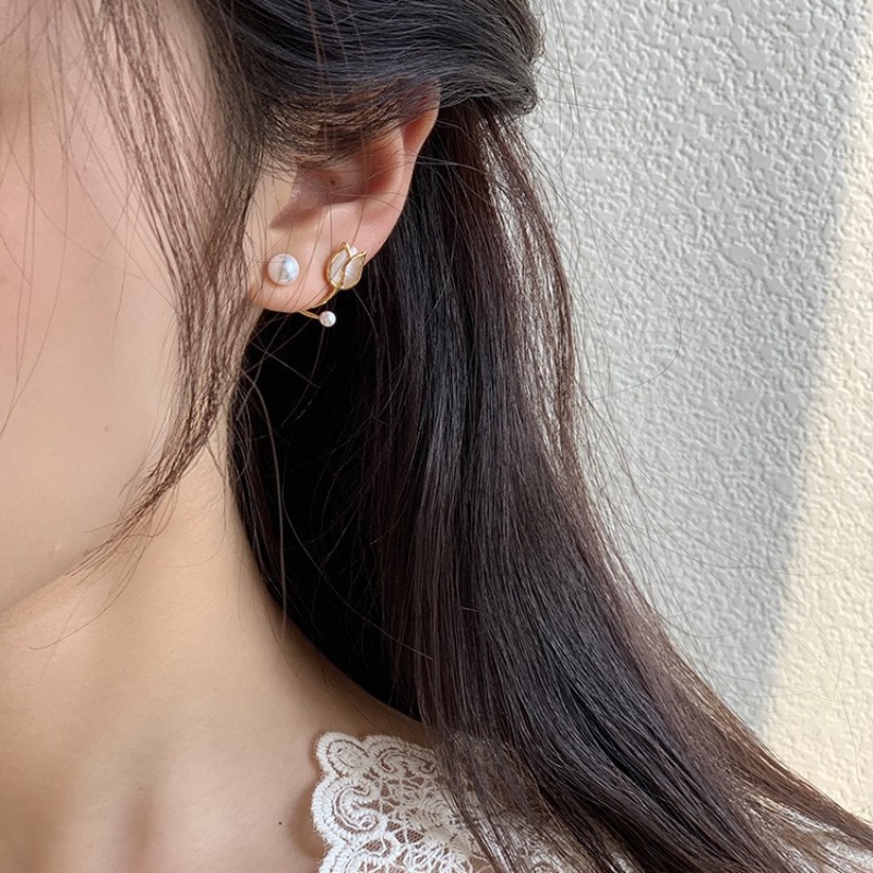 Anting Opal Bentuk Tulip Aksen Mutiara Untuk Wanita