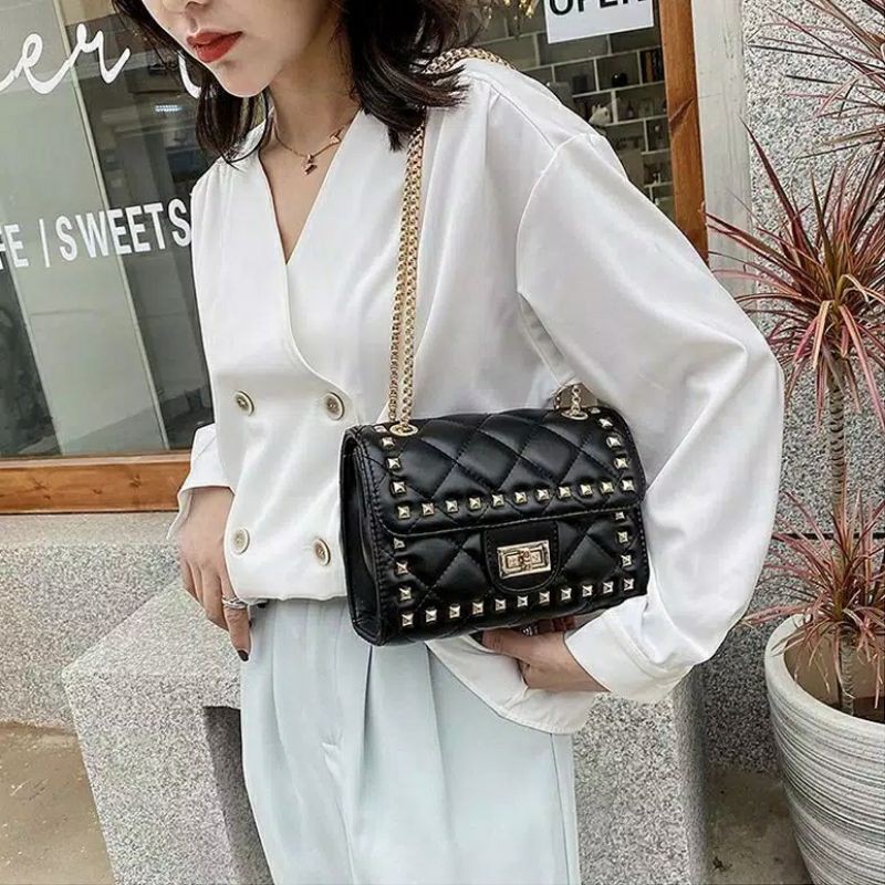 Tas Wanita warna Hitam