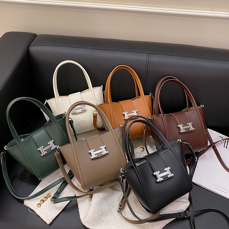 ( 2PC 1KG ) GTBI998877142 New Arrival  !!!  Tas Selempang Wanita Import   Terbaru