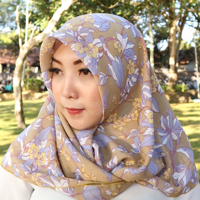 KERUDUNG HIJAB POTTON SQUARE BELLA SQUARE MURAH SEGI EMPAT PLAIN MOTIF