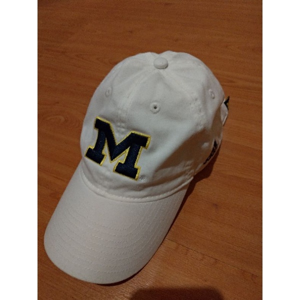 Topi Adidas x Michigan