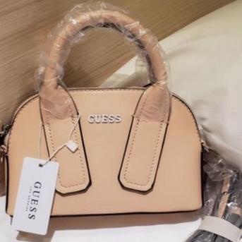 [WZCHR7246] *Wb_import* TAS SELEMPANG/SLINGBAG WANITA GSS/GUESS PICNIC SMALL IMPORT PREMIUM #184321