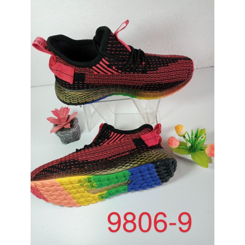 sepatu sport/sepatu wanita
