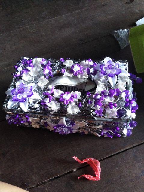 Tempat Tisu Hias Bunga  Mote Manik Akrilik  / Kotak Tisu Mote Manik Akrilik / Tempat Tisu Stainless