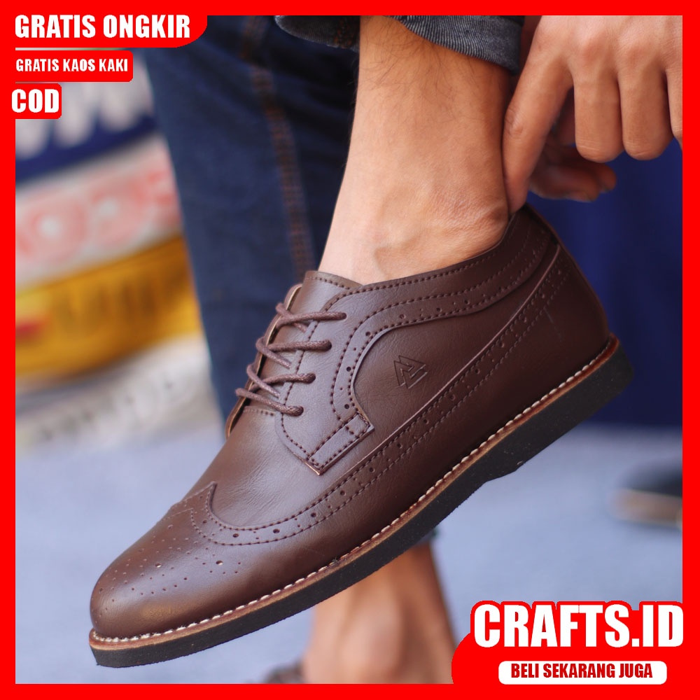 CRAFTS X SAGA Sepatu Formal Casual Kulit Syntetic Sepatu Casual Pantofel Kerja Kantor Kondangan Cowok Pria