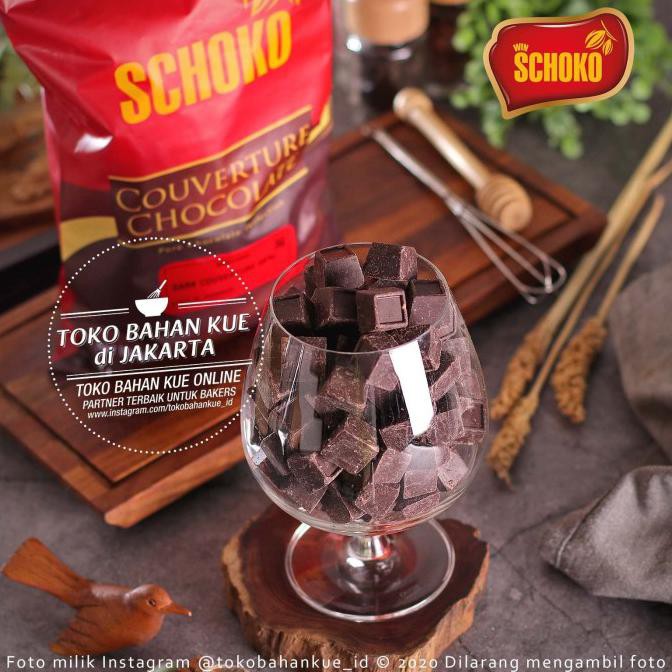 

Schoko Dark Chocolate Couverture CUBE 56% 1kg Cokelat Baking Coklat TERBAIK Kode 1223