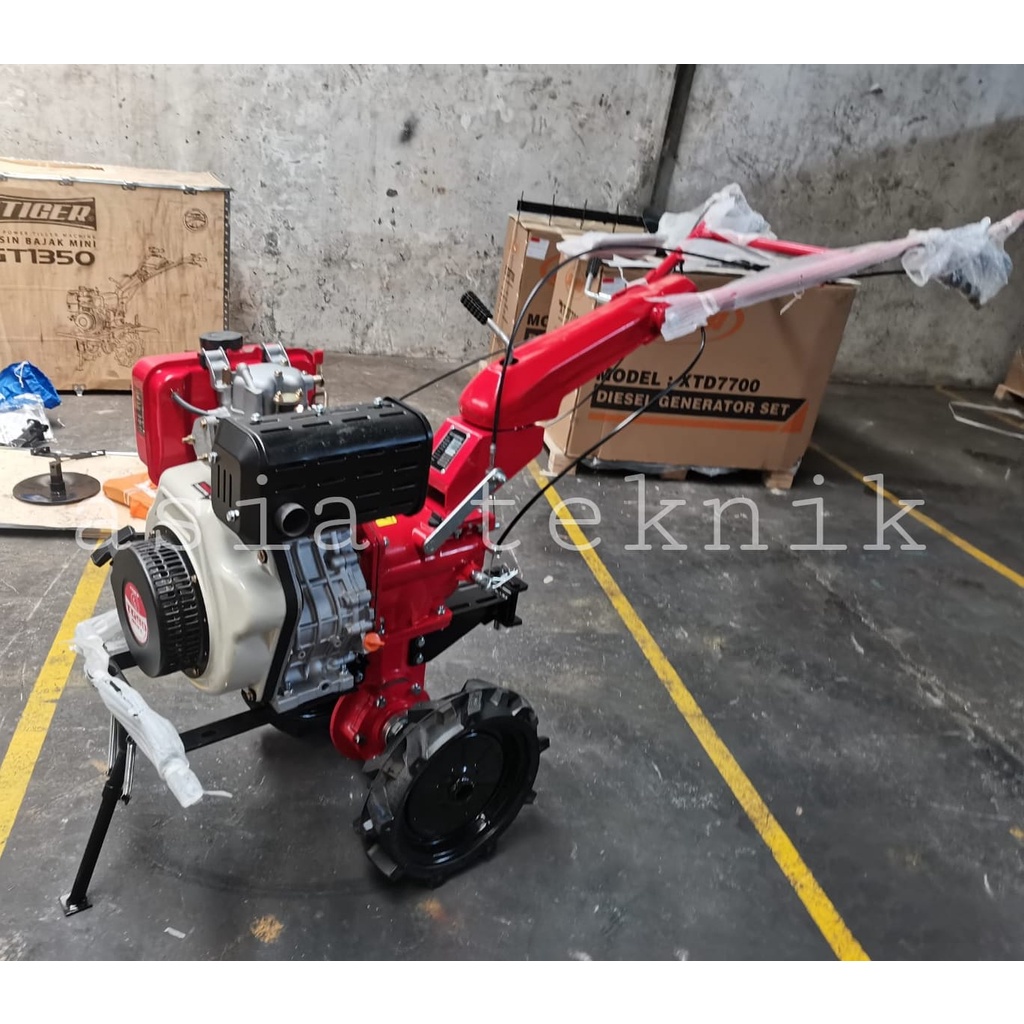 Traktor Diesel. Mesin Bajak Sawah Diesel Tiger GT 1350 Heavy Duty