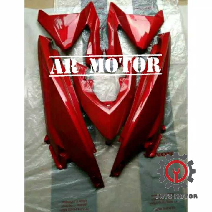 FULL BODY HALUS VARIO 125/150 2016-2017 MERAH MAROON