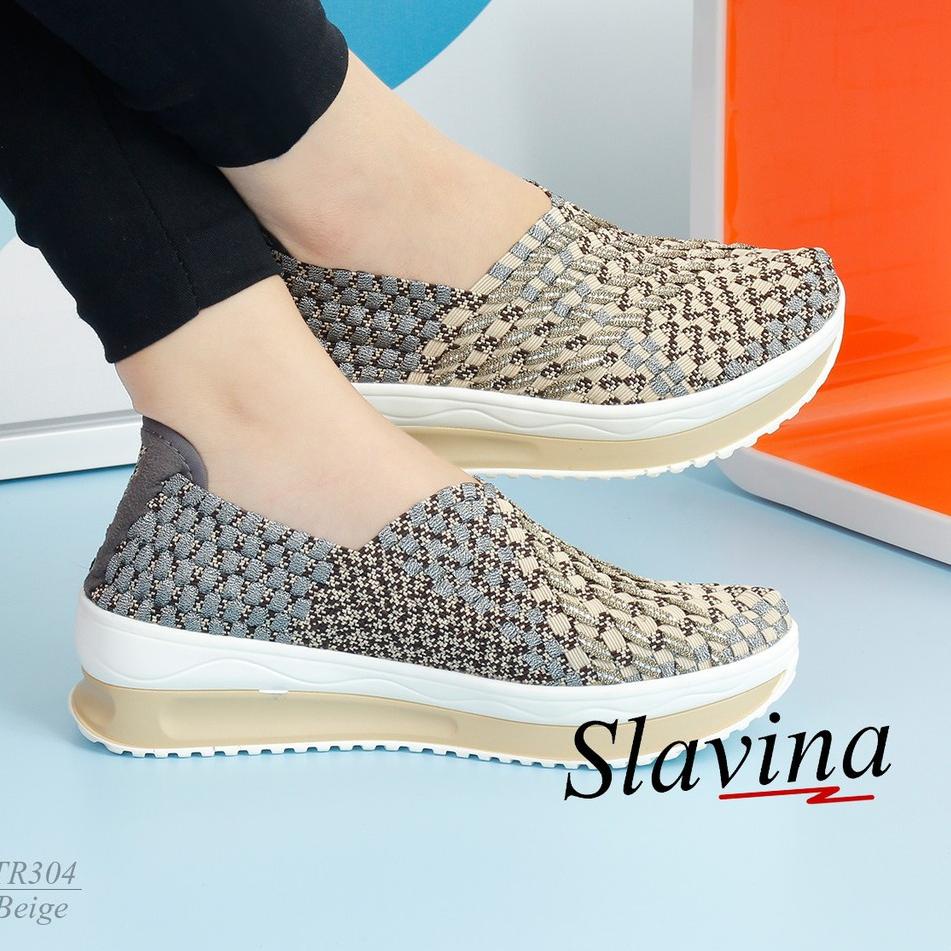 Serbuuuu.. Sepatu Wedges Slavina Serlly Rajut TR304
