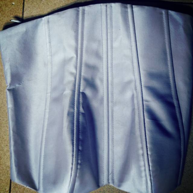 Longtorso kamisol kemben