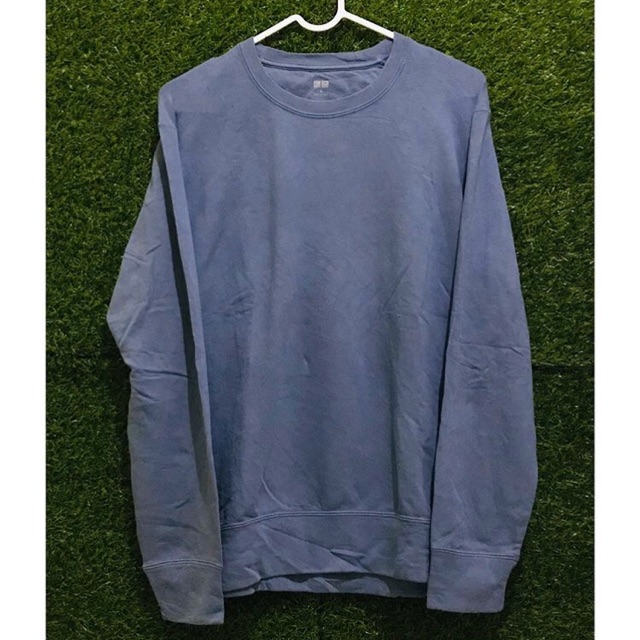 Sweater Uniqlo Original Crewneck