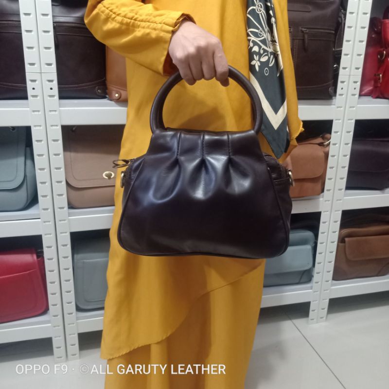 Tas wanita kulit/tas kulit wanita/tas asli kulit/tas Sukaregang Garut