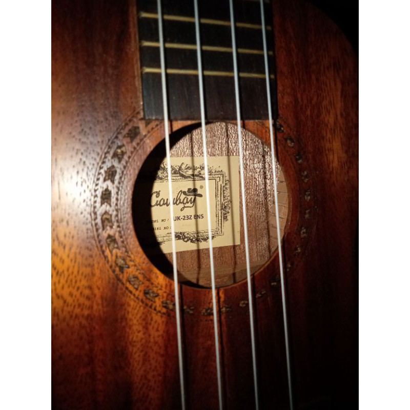 ukulele elektrik cowboy uk23
