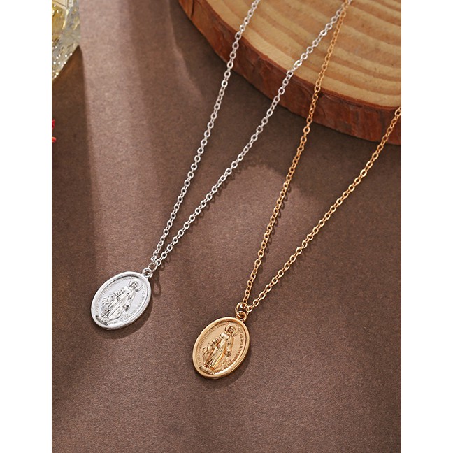 LRC Kalung Fashion Golden Alloy Tag Oval Portrait Necklace K36022