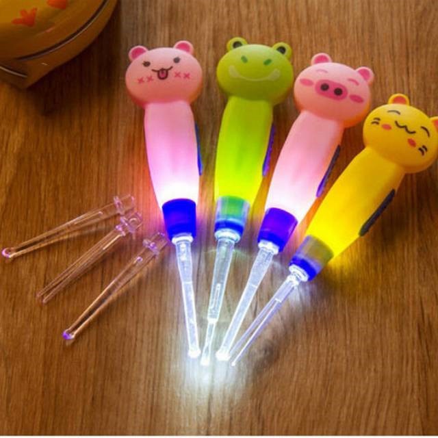 VnM039 | Pembersih Telinga Bayi &amp; Anak LED / Korek Kuping Telinga LED / Earpick Flashlight Lucu