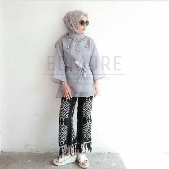 Mozza Blouse by Edmore