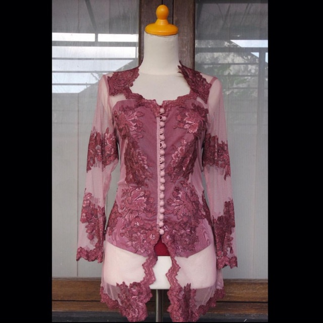 Kebaya Bekas/Kebaya wisuda/atasan kebaya/preloved kebaya/kebaya dewasa/kebaya modern