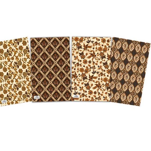 

Hadir Meriah Kertas Kado KIKY / Bungkus kado Motif Batik random - 1 pack