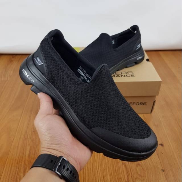 SKECHERS GOWALK 5 APPRIZE