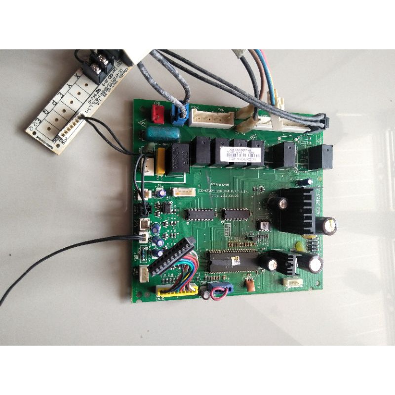 Modul Pcb Ac Midea standing floor CE-KF71T2