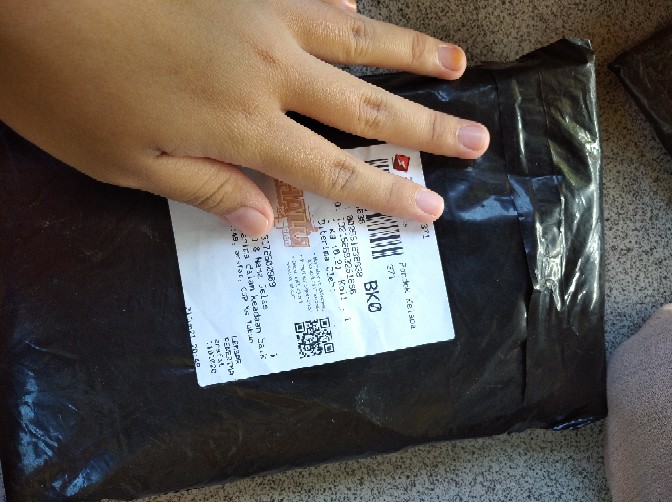 Batik Myrna - Kemeja Batik Lengan Panjang Pria Atasan Ceplok Navy