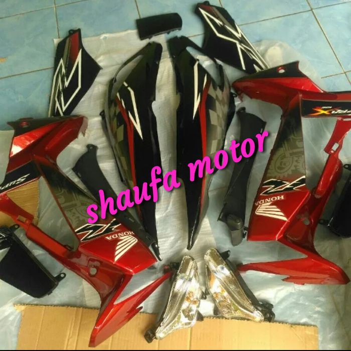 BARU cover body blakang dan sayap honda supra x 125 new/batmen