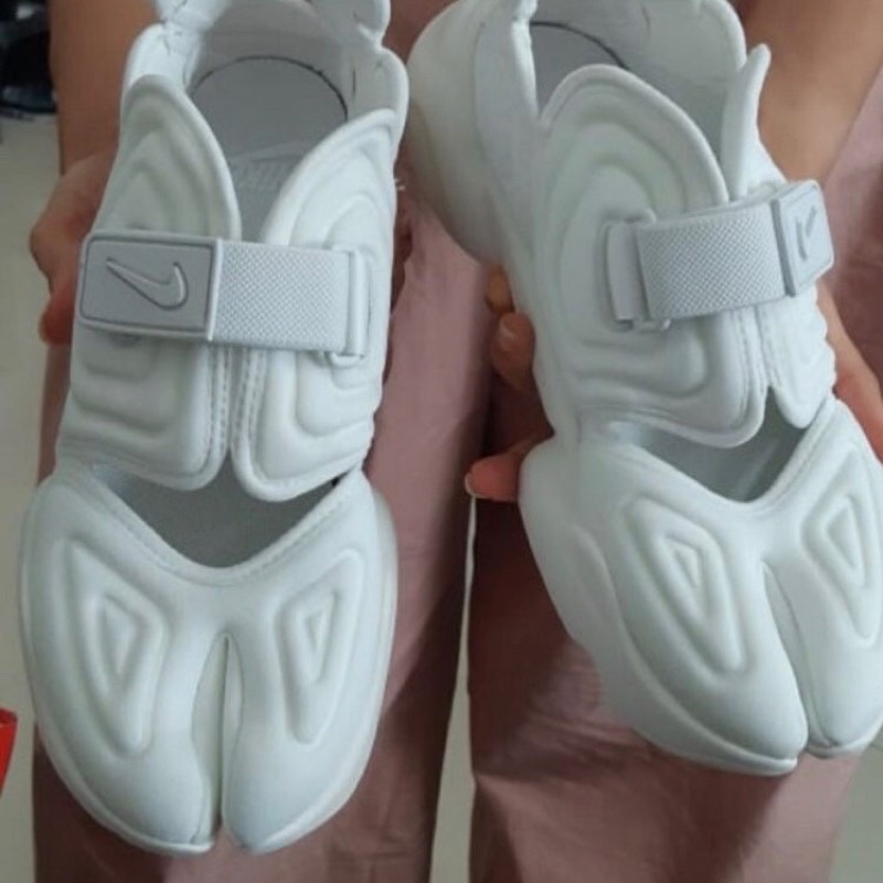 Nike Aqua Rift Triple White Original