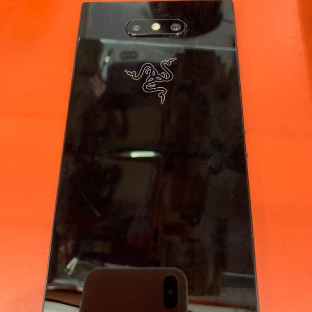 Razer phone 2