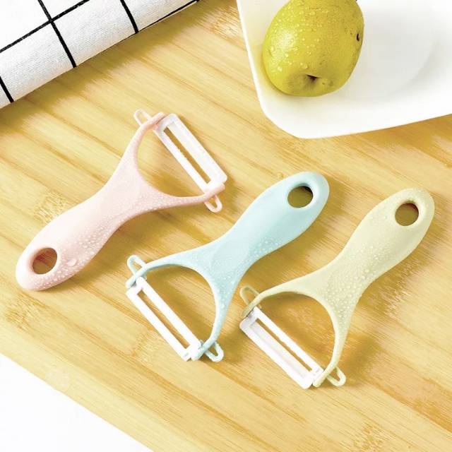 fruit slicer /fruit peeler /pengupas buah