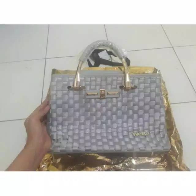 Tas webe