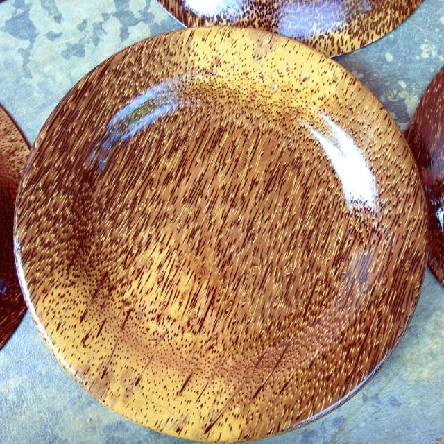 Piring Antik Kayu Ruyung