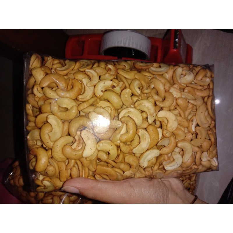 

[1000g]BELAH 2 Kacang Mete/Mede Goreng