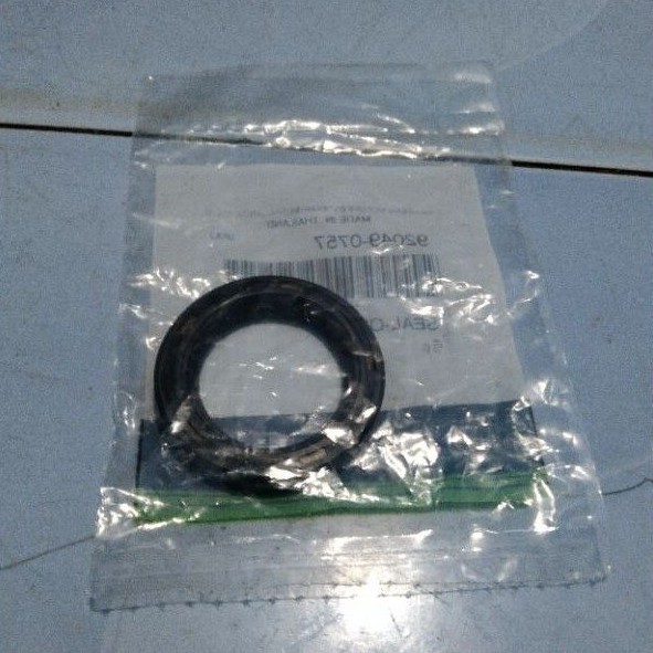 seal sil gear gir depan w175 w 175 original Kawasaki 92049-0757