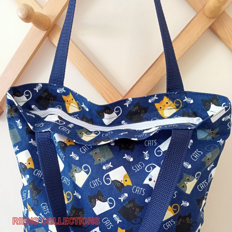 TOTEBAG KANVAS TOTEBAG WANITA TAS WANITA BAHAN KANVAS MOTIF KUCING BIRU. TAS CANVAS TAS WANITA TOTE BAG CANVAS TAS KANVAS MOTIF TAS KANVAS JOGJA RIENS COLLECTIONS