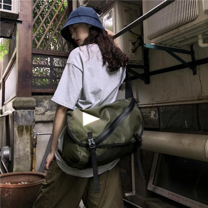 BEST QUALITY TAS SELEMPANG PRIA / TAS SELEMPANG UKURAN BESAR / TAS SELEMPANG SL089