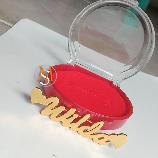 PIN NAMA – BROSS NAMA – BROS CETAK NAMA KUNINGAN LAPIS EMAS