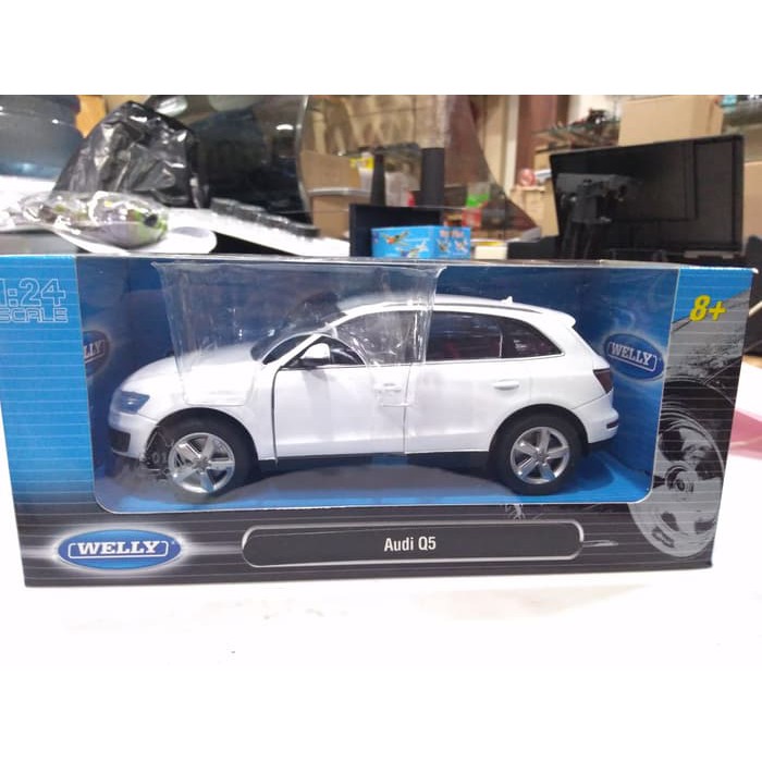 Welly Old Stock - Audi Q5 Putih Skala 1:24