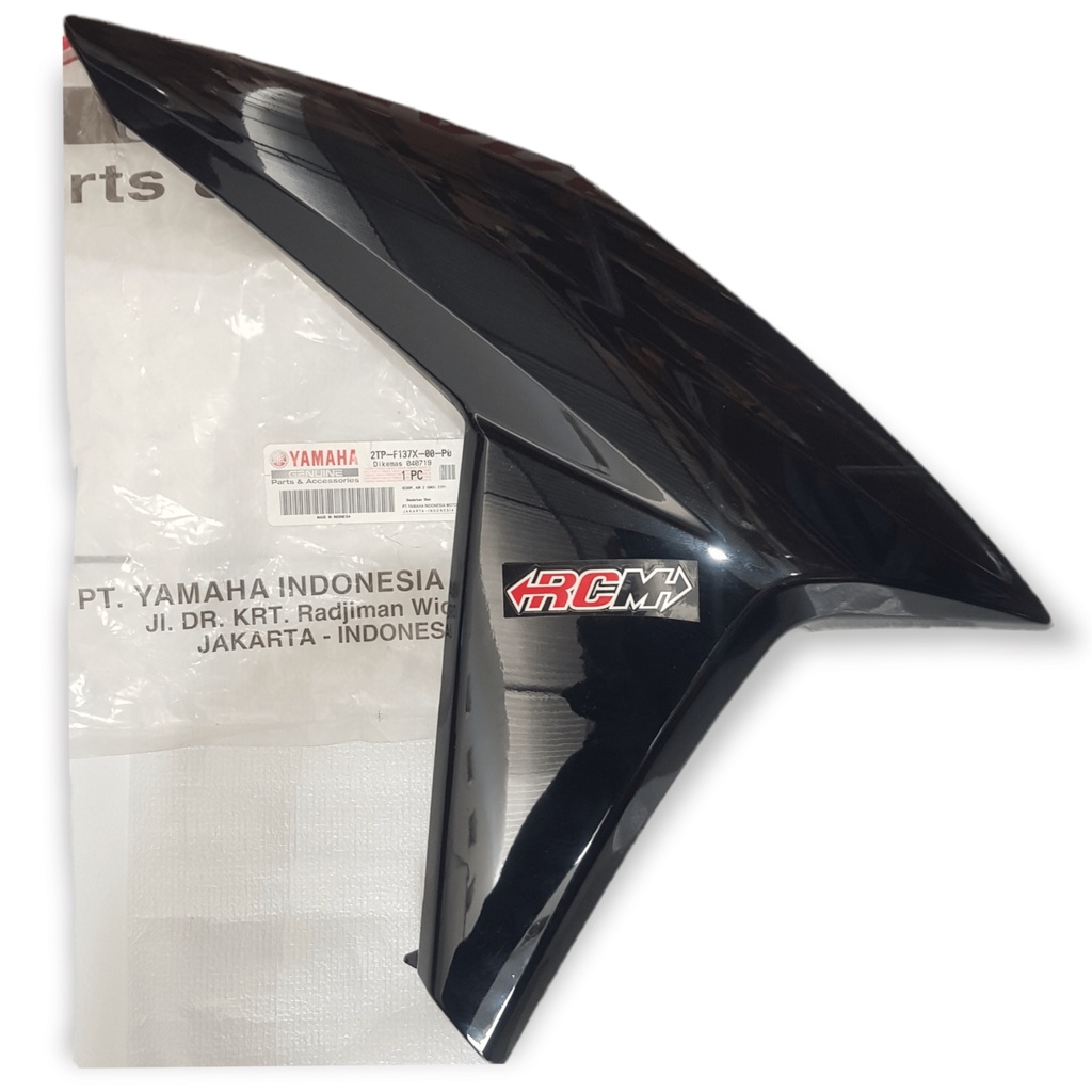 BODY BODI TEDENG SAYAP SCOOP AIR KIRI DEPAN HITAM BLACK VIXION NEW NVA ORI ORIGINAL YAMAHA YGP ASLI 2TP-F137X-00-P0