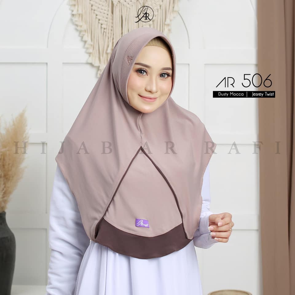 Hijab Arrafi Terbaru 2022 Ori | Jilbab Arrafi Terbaru 2021 Ori AR 506 | Hijab Arrafi Terbaru Jilbab Simple Hijab Daily by Ar Rafi | Kerudung Arafi Terbaru 2022 ORI-dusty mocca