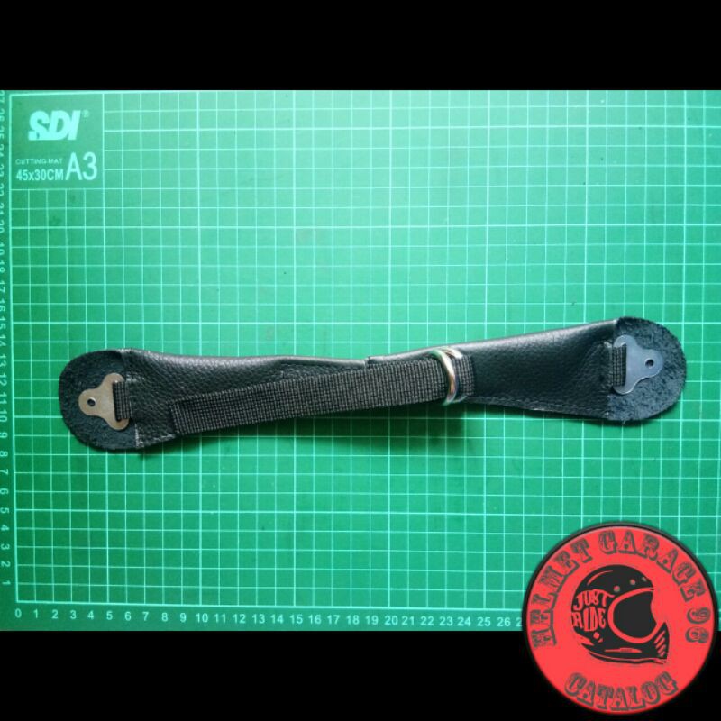 Tali Helm Custom Kulit Asli warna hitam