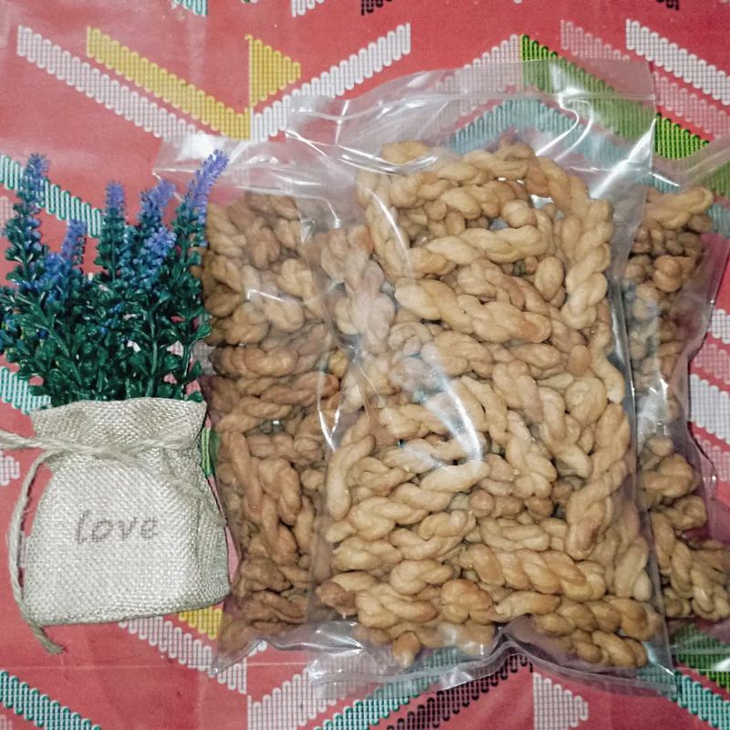 

Kue Colok/ Tambang/ Plintir