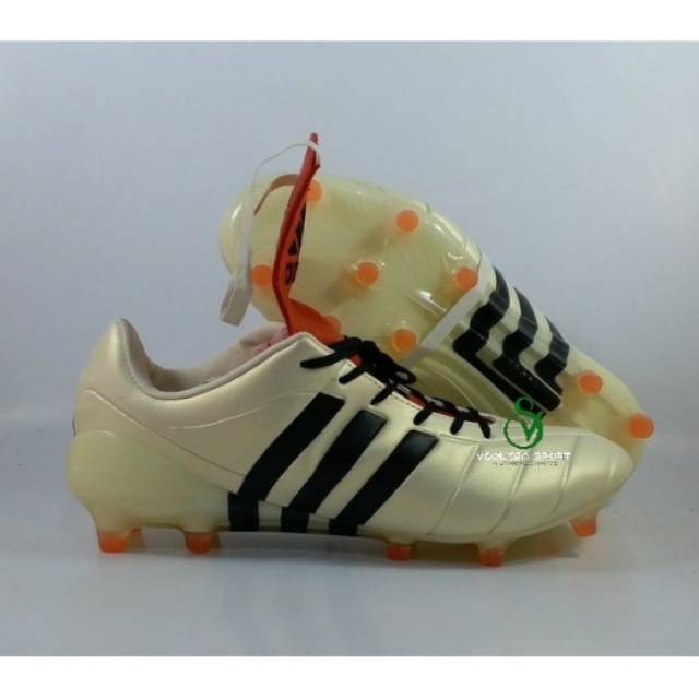 ADIDAS PREDATOR MANIA CHAMPAGNE FG REPLIKA IMPORT