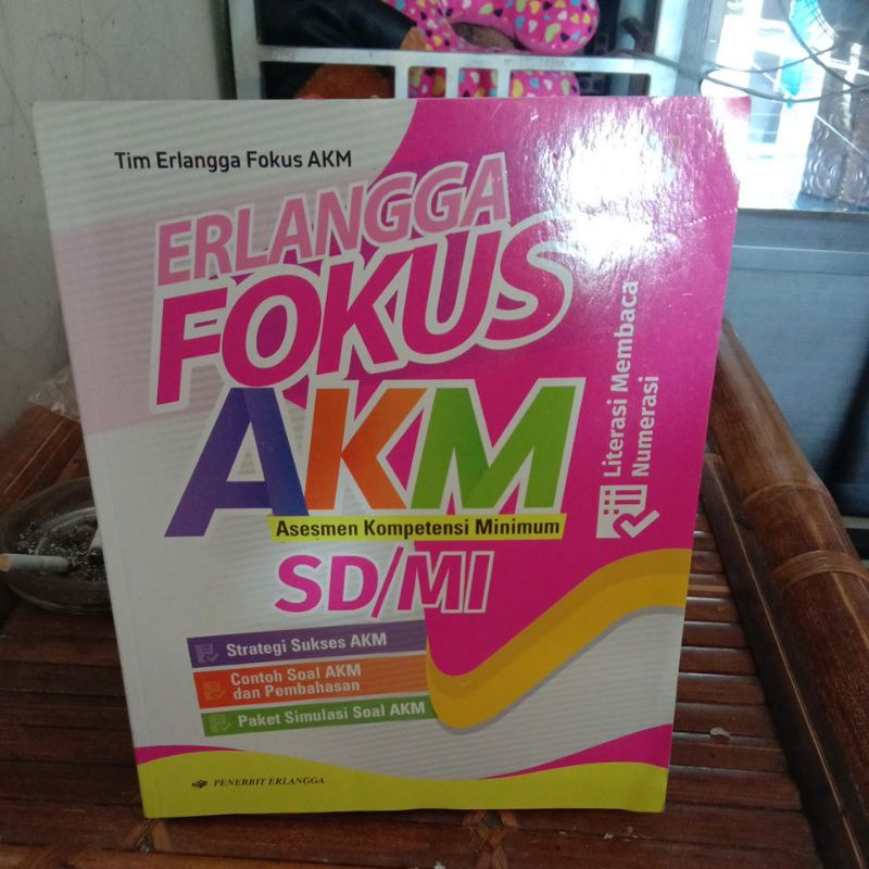 buku fokus akm sd/mi penerbit erlangga