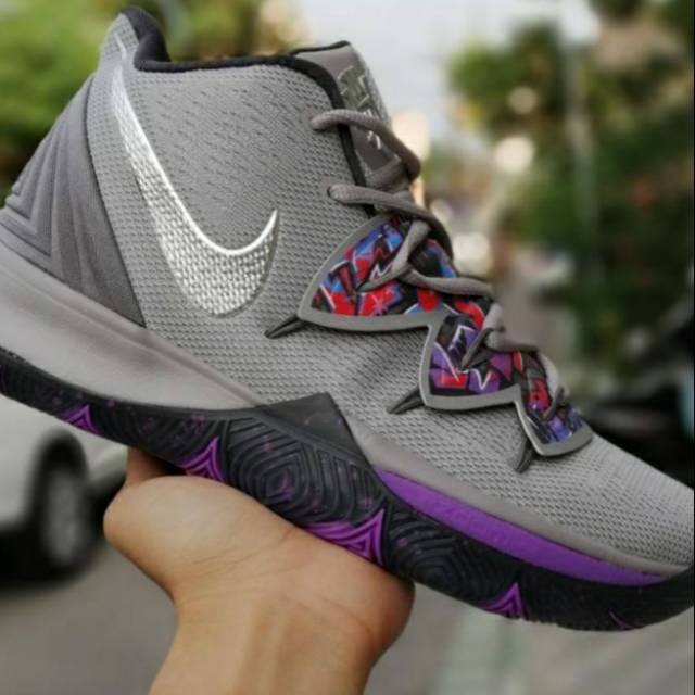 Jual Nike kyrie 5 grey violet | Shopee 
