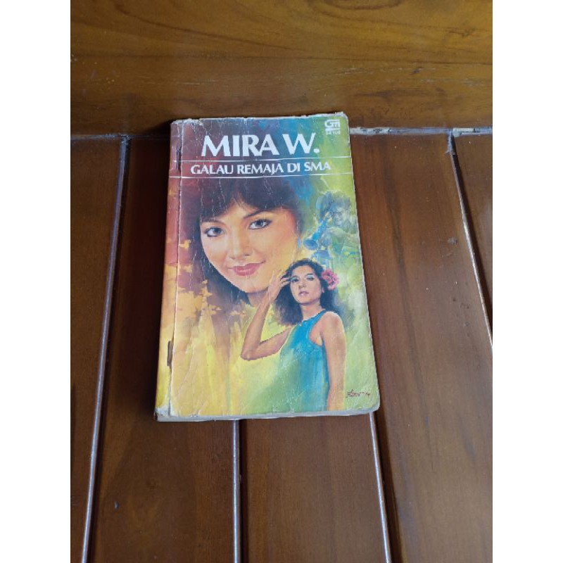 Novel Mira W