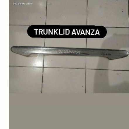 trunklid avanza