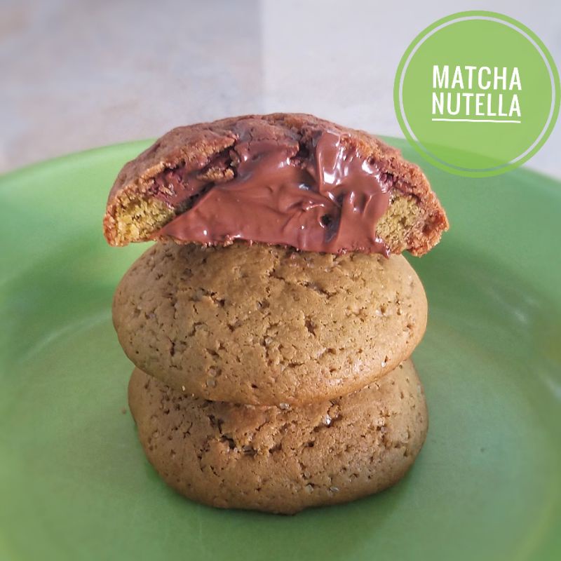 

Yummy-Gooey NUTELLA®-Stuffed MATCHA Gourmet Soft Cookies 1 pc (60 gram)